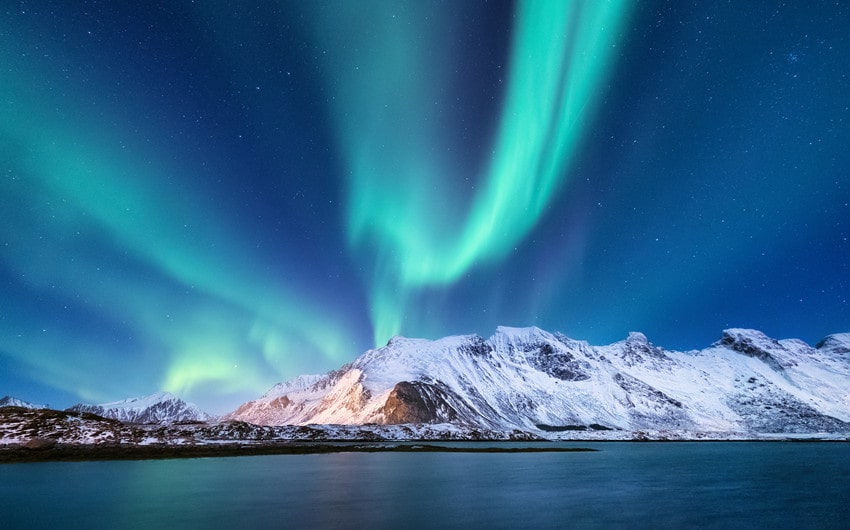 where to see northern lights in usa